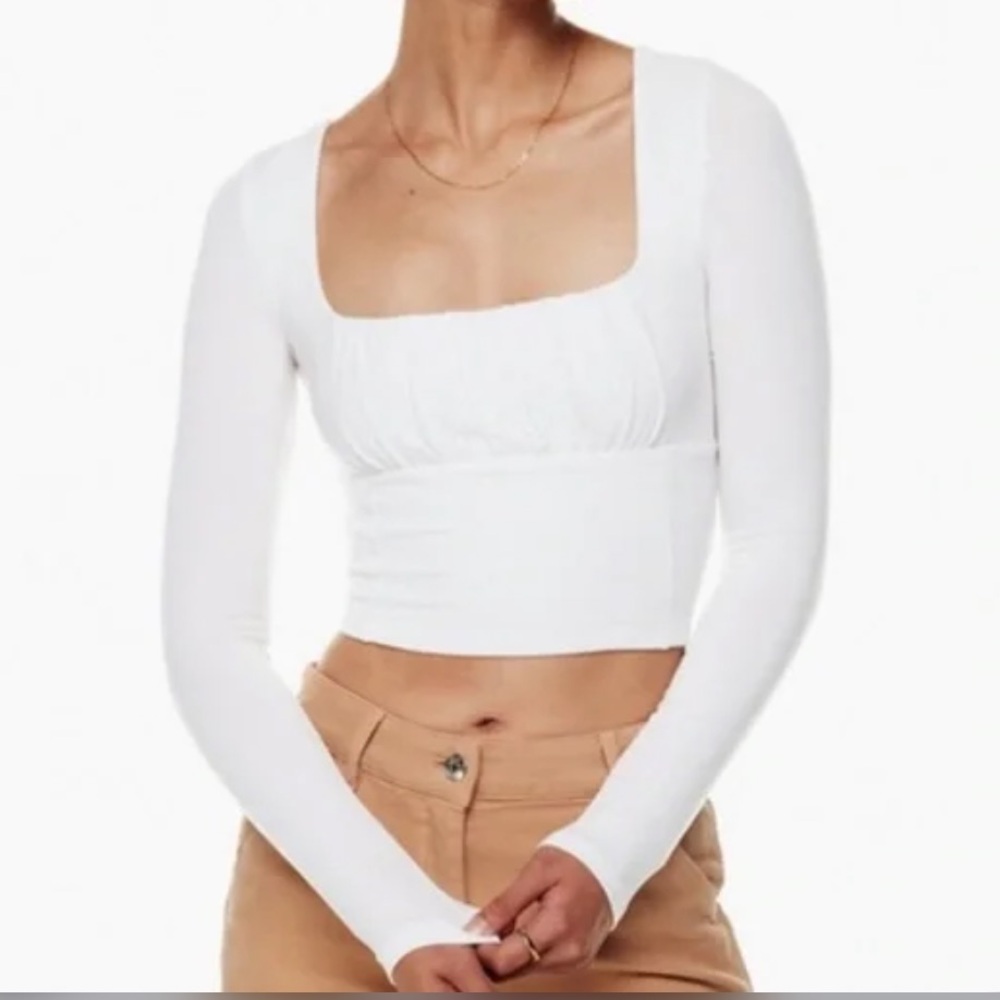 NWOT - Aritzia Wilfred Orbit Longsleeve White xs